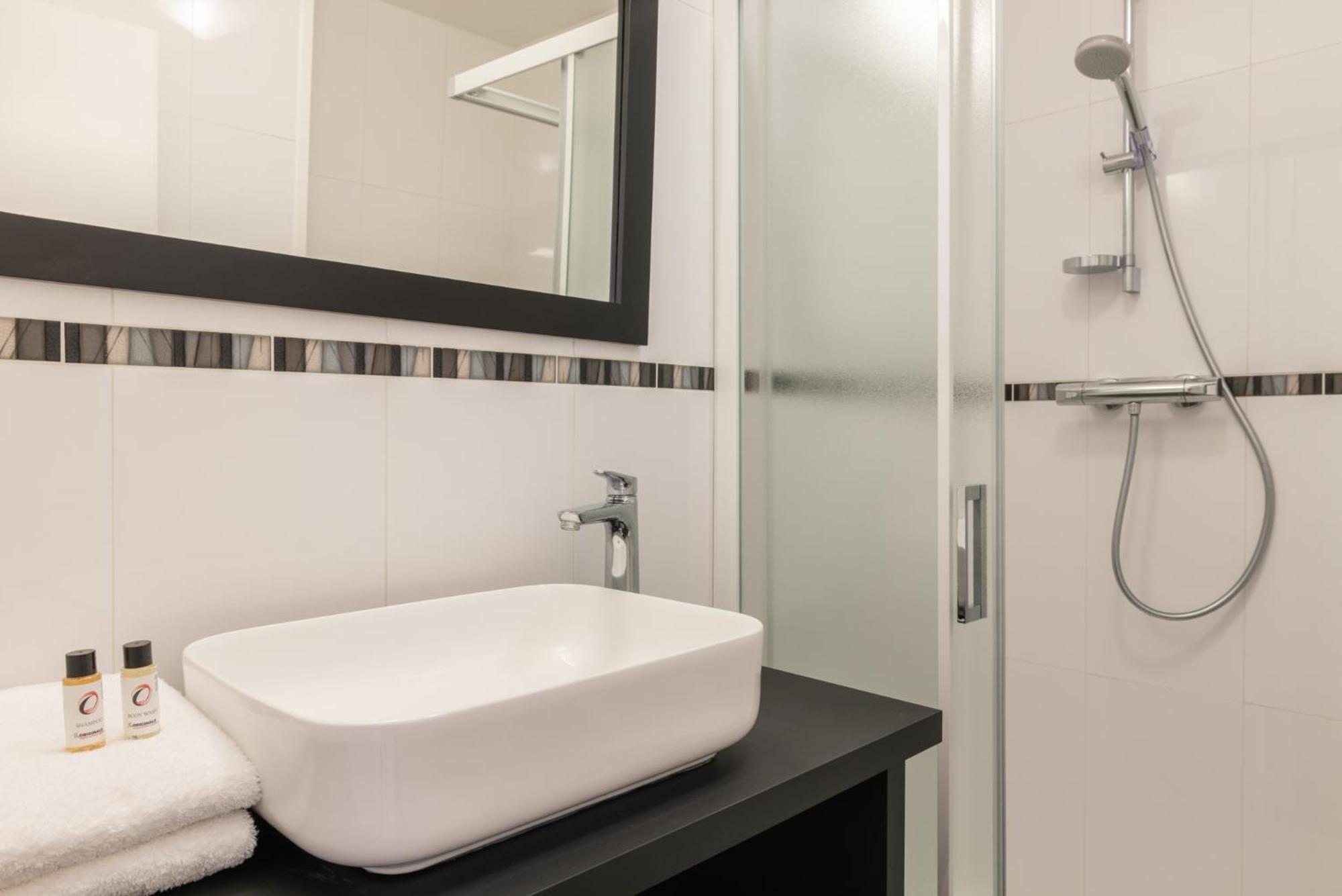 Hotel De Perros, The Originals Boutique Luaran gambar