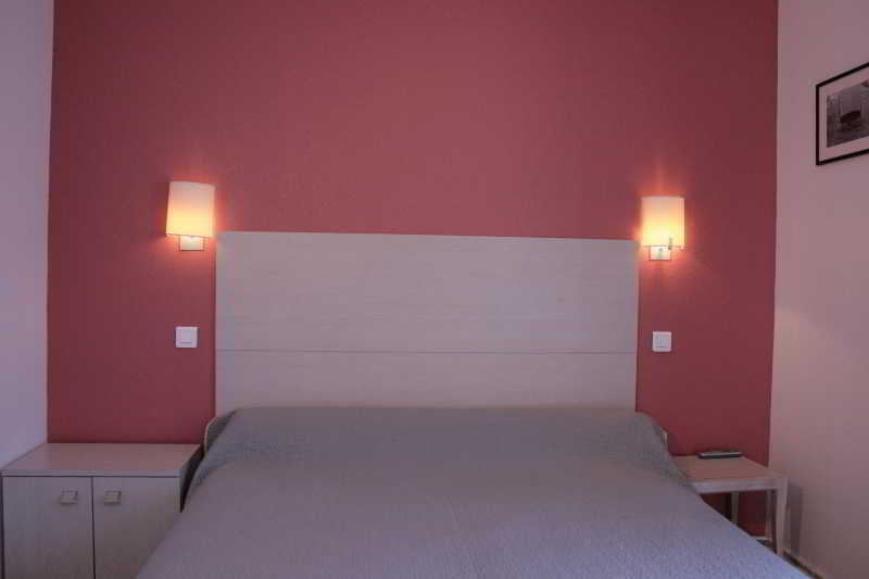 Hotel De Perros, The Originals Boutique Luaran gambar