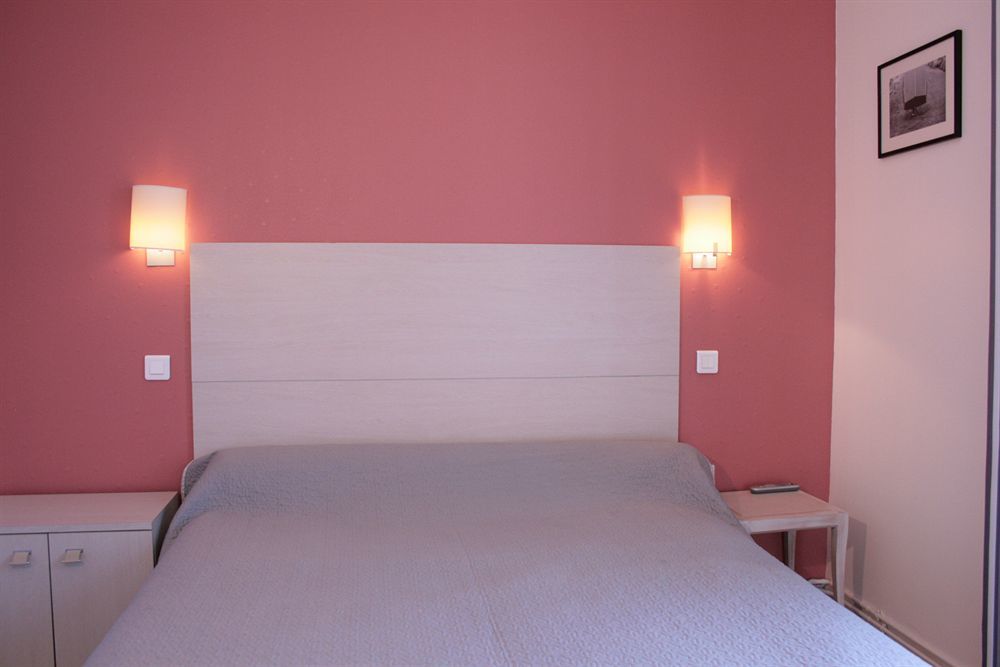 Hotel De Perros, The Originals Boutique Luaran gambar